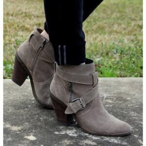 Dolce Vita Conary Booties Taupe Suede With Side Zip and Buckle Women’s Size 11
